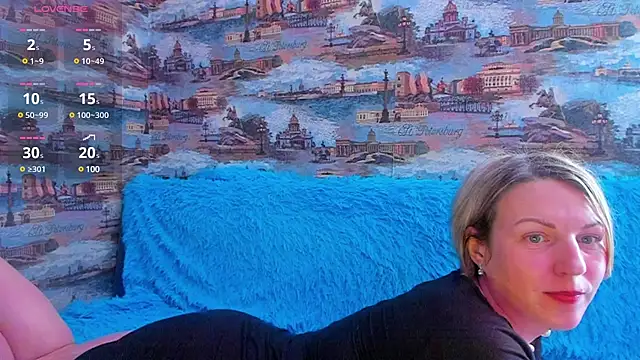 LadyLucky  online show from 02.20.25