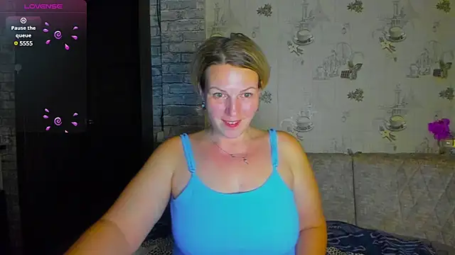 LadyLucky  online show from 03.15.25