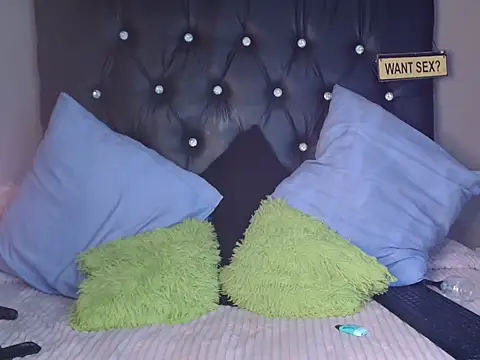 xxTatiannaxx online show from 03.13.26