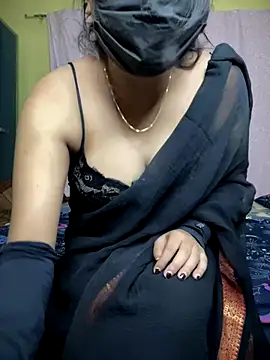 Snapshot of Mahi-Rahul chatting on 10.02.25 Mahi-Rahul online show from 10.02.25