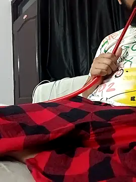 Snapshot of 9inch_hard chatting on 02.19.25 9inch hard online show from 02.19.25