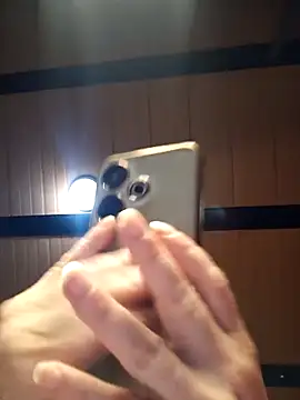 Snapshot of chanel-2025 chatting on 02.03.26 chanel-2025 online show from 02.03.26