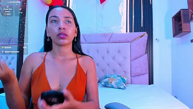 Emma lorense22 online show from 02.22.25