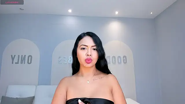 BrunaThompson online show from 03.17.25