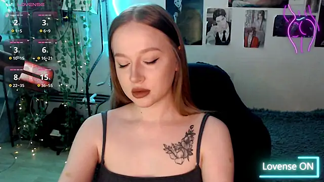 lissallor  online show from 02.20.25