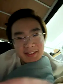 Snapshot of Anson0722 chatting on 12.05.25 Anson0722 online show from 12.05.25