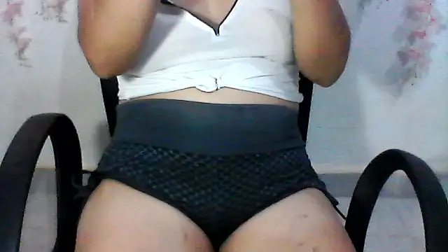 Snapshot of shashel5 chatting on 11.27.25 shashel5 online show from 11.27.25