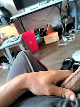 Aloxix online show from 10.02.25