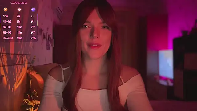 Snapshot of CherryRed_Girl chatting on 02.04.26 CherryRed Girl online show from 02.04.26