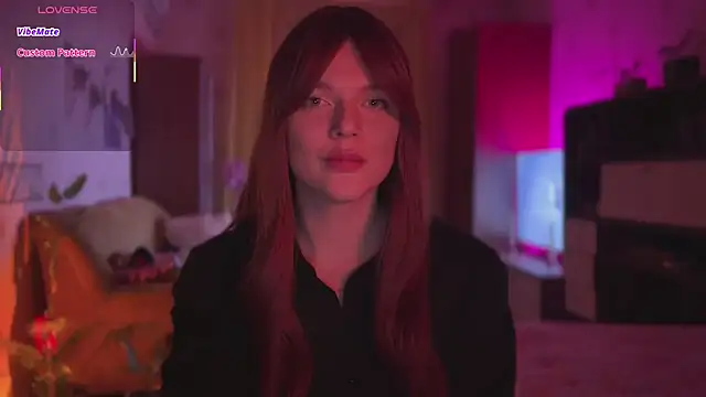 Snapshot of CherryRed_Girl chatting on 03.03.26 CherryRed Girl online show from 03.03.26