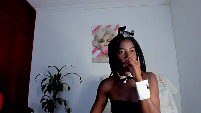 Snapshot of sindy_castro chatting on 11.10.25 sindy castro online show from 11.10.25