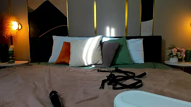  BunnyDollStella  online show from 02.24.25