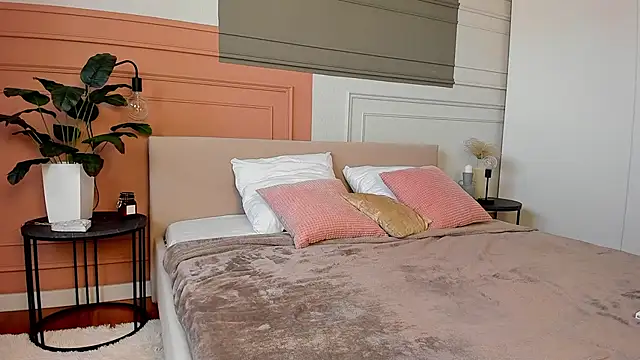  BunnyDollStella  online show from 02.26.25