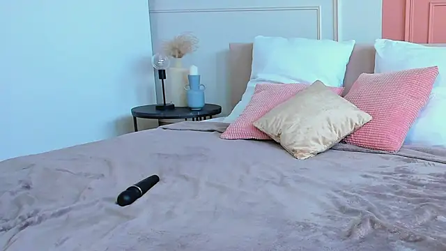  BunnyDollStella  online show from 03.10.25