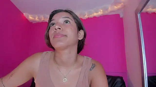 violett 24  online show from 02.26.25