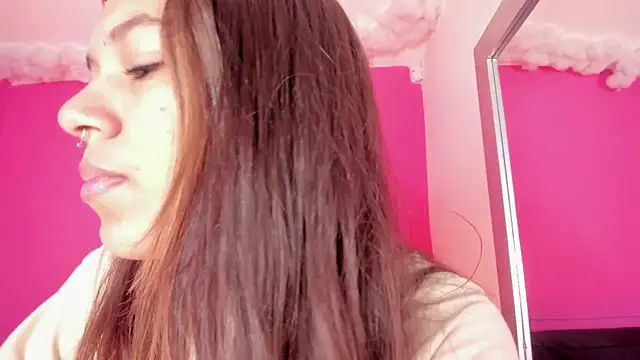 violett 24  online show from 03.07.25