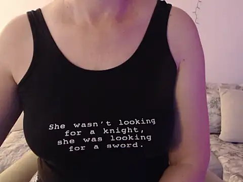 YourfantasyGiuly online show from 05.26.26