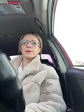 Lusi Luxary online show from 03.09.25