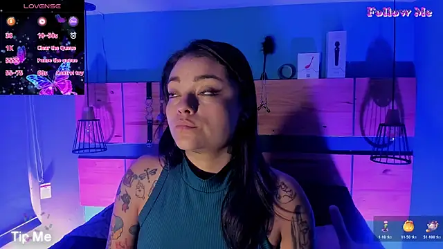 ChloeAllennn online show from 11.30.25