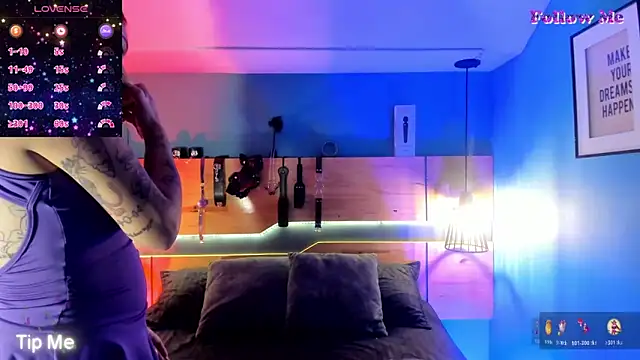 ChloeAllennn online show from 12.03.25