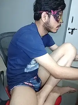 Snapshot of rahulkajuuu0909 chatting on 03.19.26 rahulkajuuu0909 online show from 03.19.26