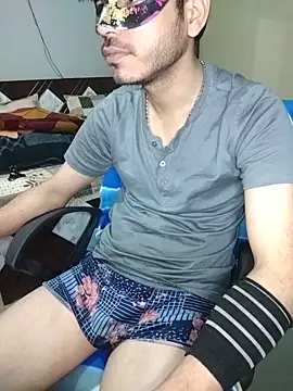 Snapshot of rahulkajuuu0909 chatting on 03.25.26 rahulkajuuu0909 online show from 03.25.26