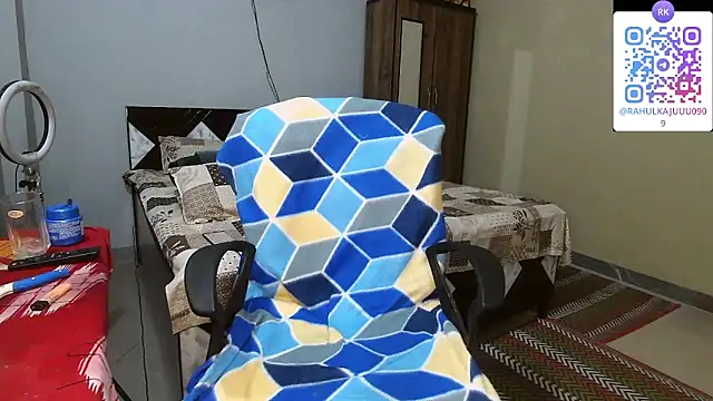 Snapshot of rahulkajuuu0909 chatting on 04.04.26 rahulkajuuu0909 online show from 04.04.26