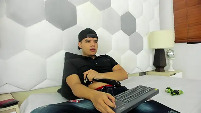 Axel Forte online show from 02.10.26