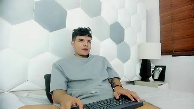 Axel Forte online show from 04.10.26