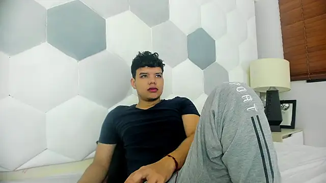 Axel Forte online show from 04.17.26