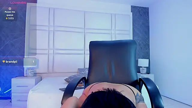 Ivaannaa  online show from 03.13.26