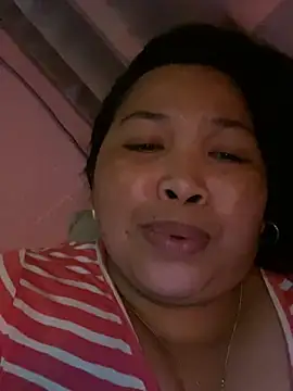 Snapshot of Sweet_fatty18 chatting on 12.10.24 Sweet fatty18 online show from 12.10.24