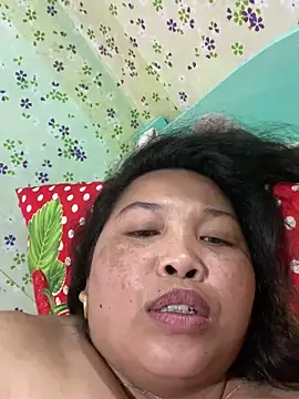 Snapshot of Sweet_fatty18 chatting on 03.01.25 Sweet fatty18 online show from 03.01.25