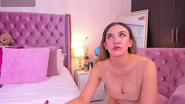 natashaleightt online show from 02.28.25