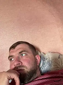 Snapshot of daniel21p chatting on 03.13.25 daniel21p online show from 03.13.25