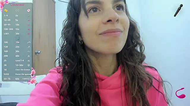 jessyegoldenn online show from 02.05.26