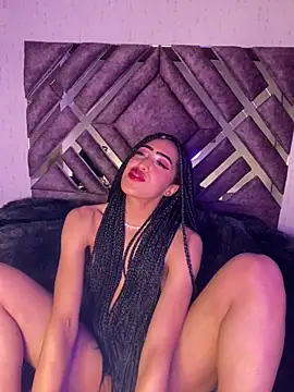 MichelleDiaz Pink online show from 03.18.25