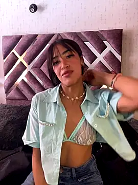 MichelleDiaz Pink online show from 09.09.25