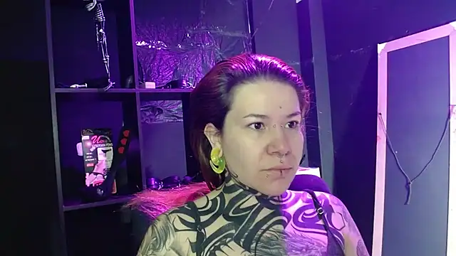 Pandora 9666 online show from 10.13.25