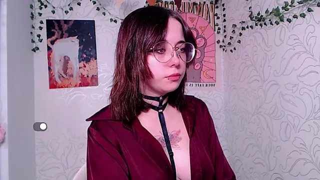 Snapshot of _miraclecattt_ chatting on 02.23.25 miraclecattt online show from 02.23.25