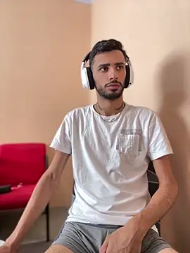 Snapshot of iendriw chatting on 03.14.25 iendriw online show from 03.14.25