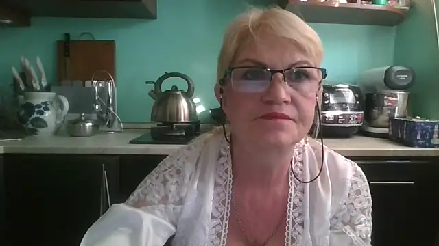 Heidi-Helga online show from 09.30.25