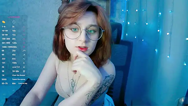 Snapshot of Sonya_mikki chatting on 02.24.25 Sonya mikki online show from 02.24.25