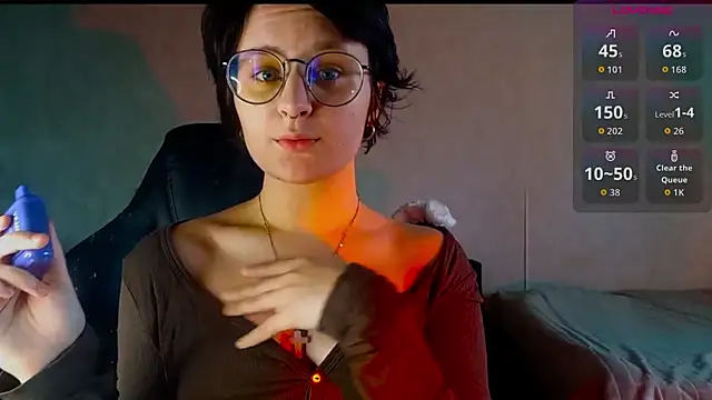 Snapshot of Sonya_mikki chatting on 10.16.25 Sonya mikki online show from 10.16.25