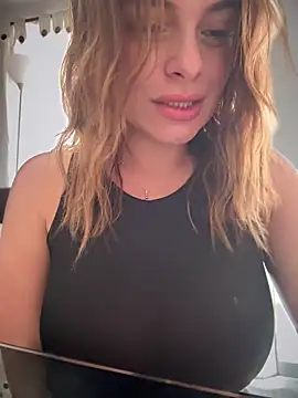 Snapshot of gynna_kimera chatting on 10.16.25 gynna kimera online show from 10.16.25