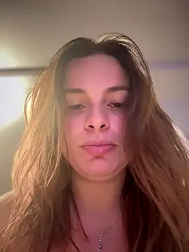 Snapshot of gynna_kimera chatting on 10.31.25 gynna kimera online show from 10.31.25