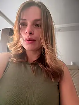 Snapshot of gynna_kimera chatting on 11.05.25 gynna kimera online show from 11.05.25