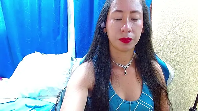 Snapshot of Gia_leinn chatting on 06.19.26 Gia leinn online show from 06.19.26