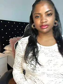 Snapshot of ValerieBlakee chatting on 02.10.26 ValerieBlakee online show from 02.10.26