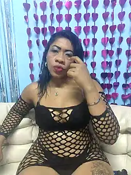 Snapshot of Tocameamor chatting on 02.27.25 Tocameamor online show from 02.27.25